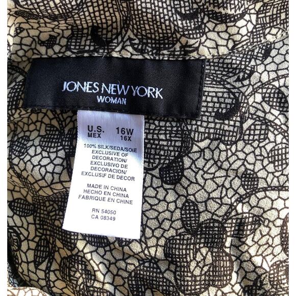 Jones New York Women 18W Plus 100% Silk long sleeved button Blouse - Picture 3 of 5